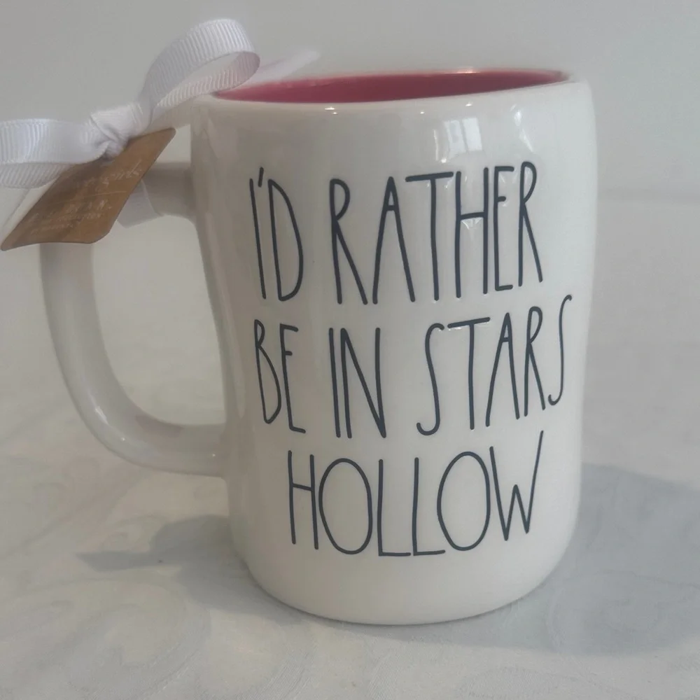 Rae Dunn ‘Gilmore Girls’ Mug - Picture 1 of 8